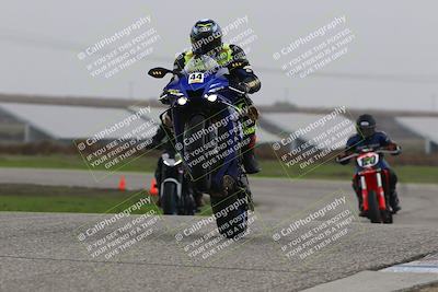 media/Nov-29-2025-TrackDaz (Sat) [[10ae2d9bce]]/C Group/Session 4 (Wheelie Bump)/